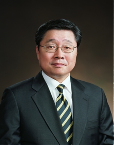 Sungdon Hwang